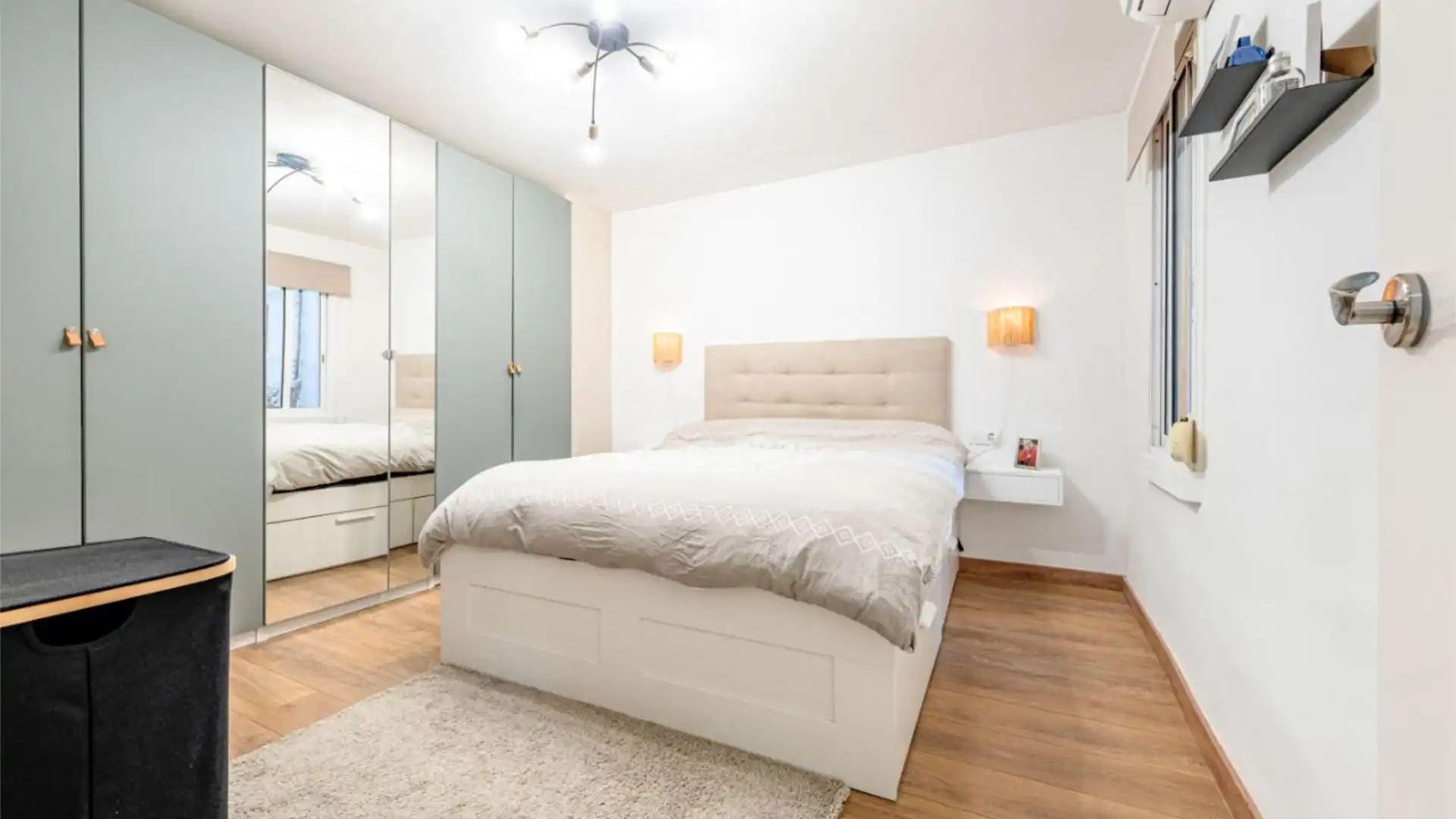 Piso en  Carrer de l'Atlàntida 39 - Foto 4