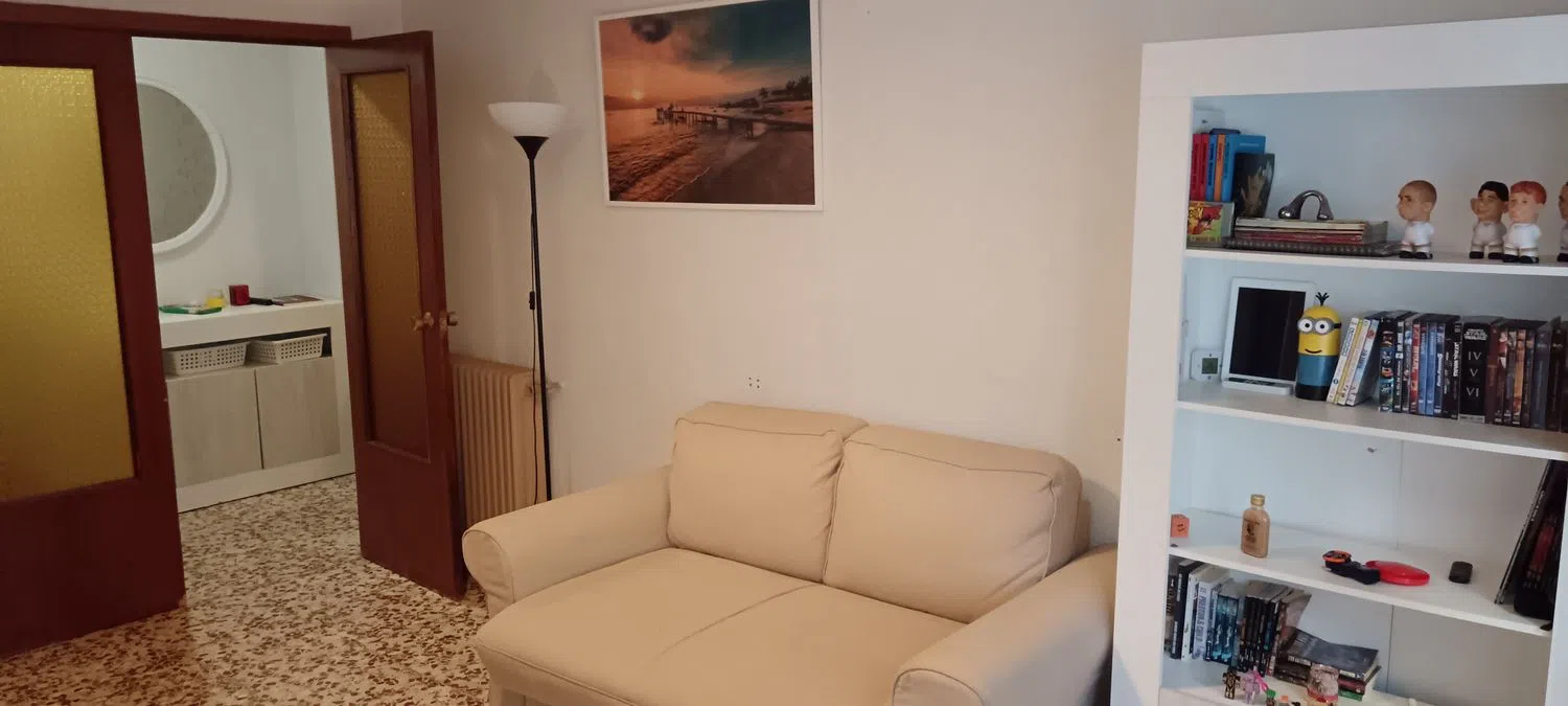 Piso en La Alhóndiga - Foto 13