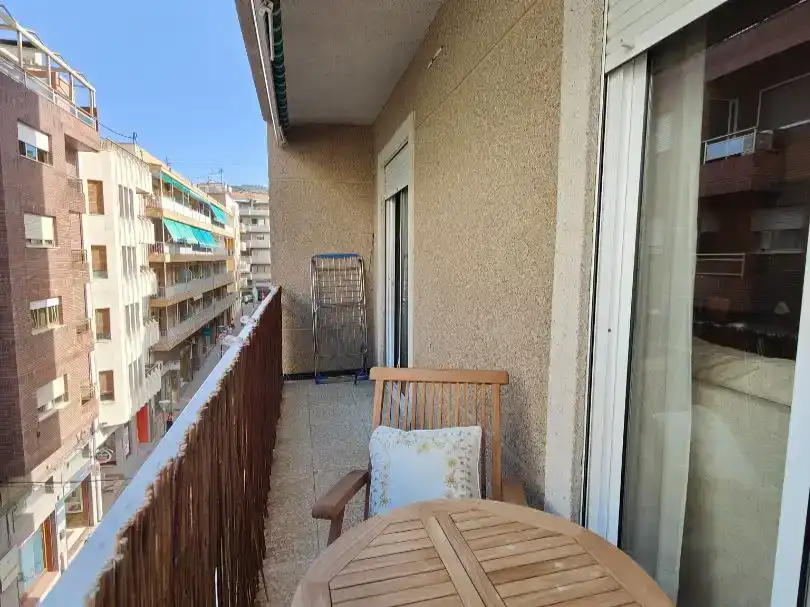 Piso en  Carrer Ramón y Cajal 2 - Foto 4