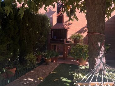 Chalet en Figueres - Foto 1