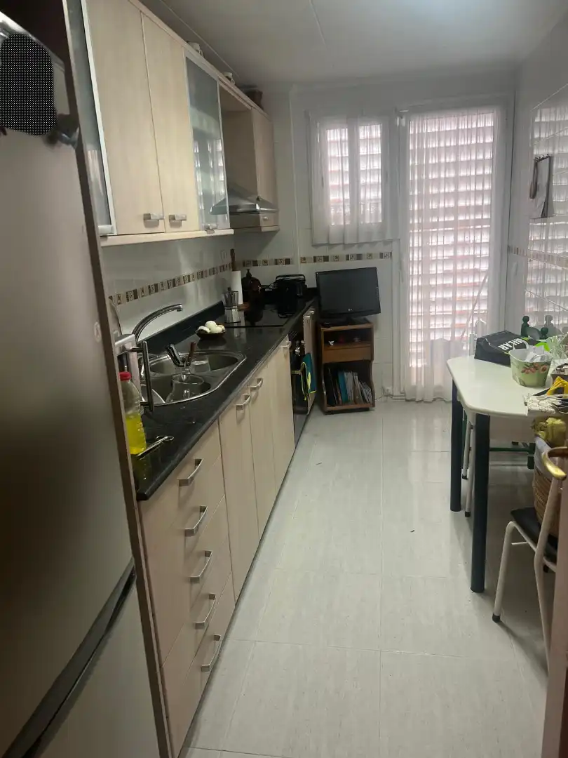 Piso en  Carrer de Can Mollet - Foto 7