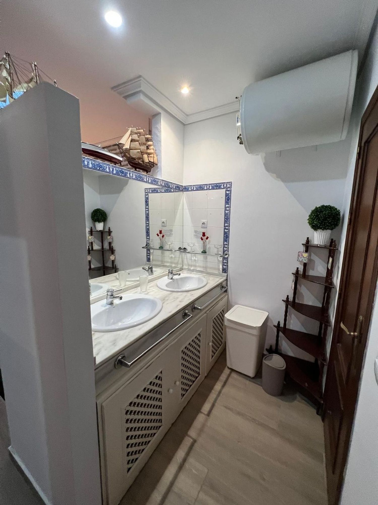 Chalet adosado en Calle Caño Herrera, Bahía sur, 33, León Herrero - Bahía sur, León Herrero - Bahía sur - Foto 4