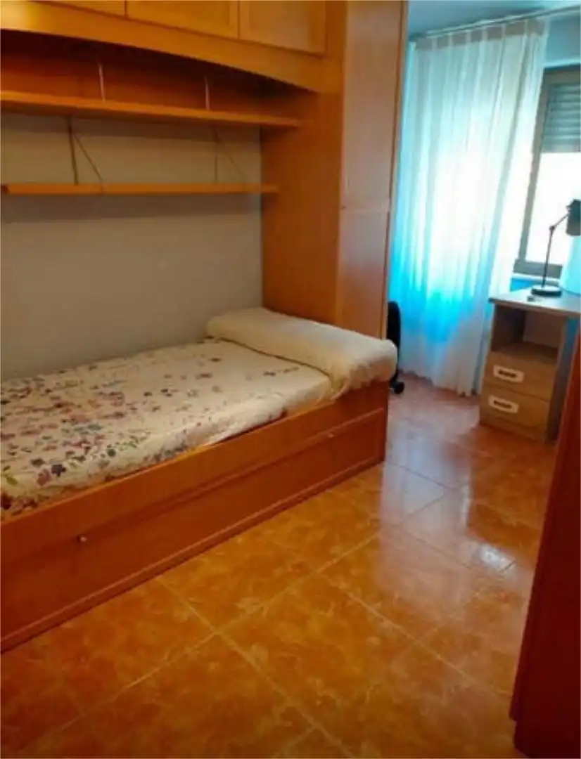 Piso en Alamedilla - Foto 4