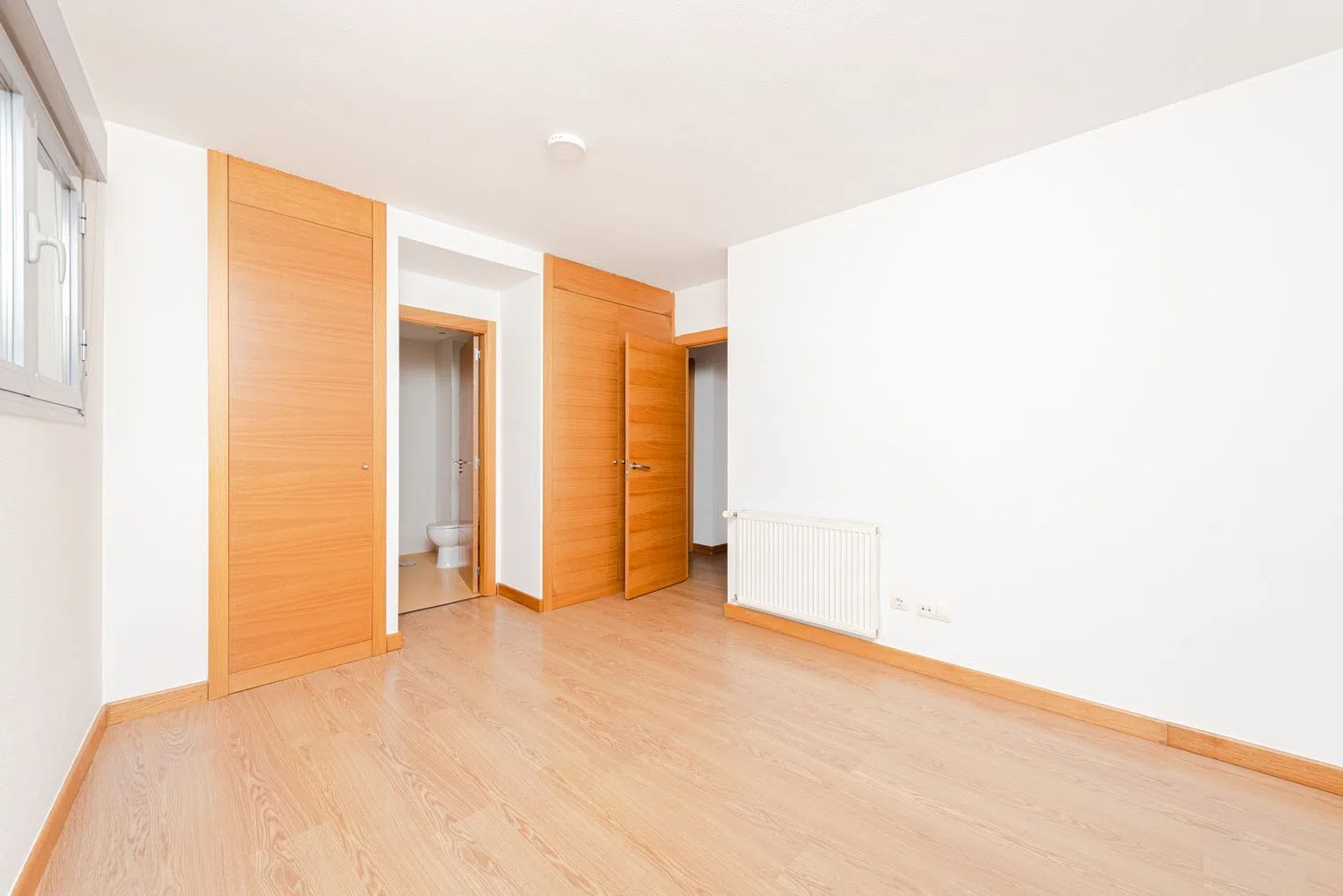 Piso en calle del Jacobeo - Foto 9