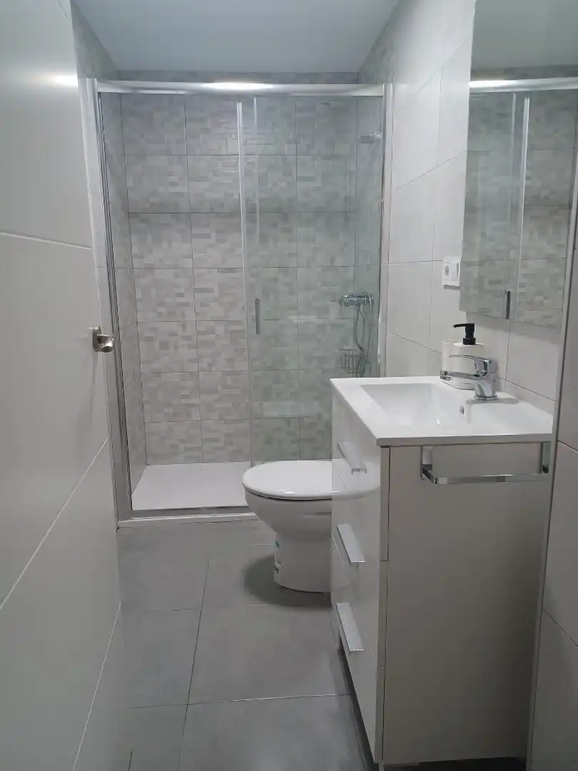 Estudio en  Calle Villa de Rota 5 - Foto 5