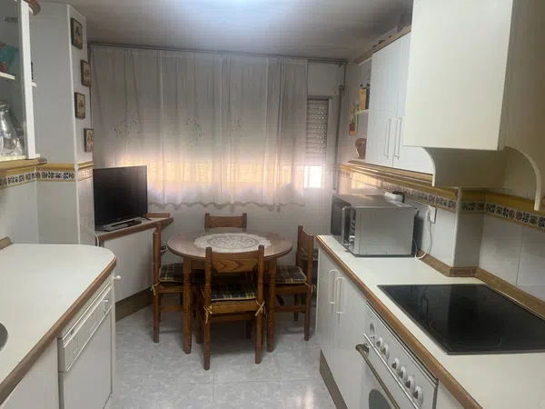 Chalet adosado en calle de los Olivos, 10 - Foto 2