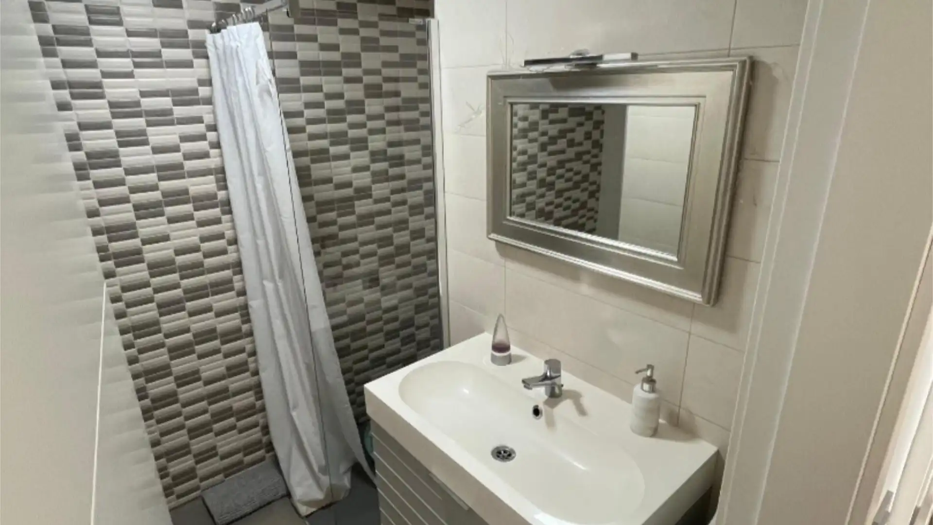 Piso en  Carrer la Torre 103 - Foto 30