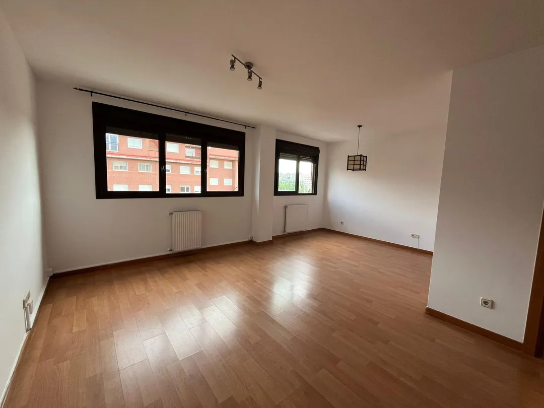 Piso en  Calle Alcalde Henche de la Plata 7 B