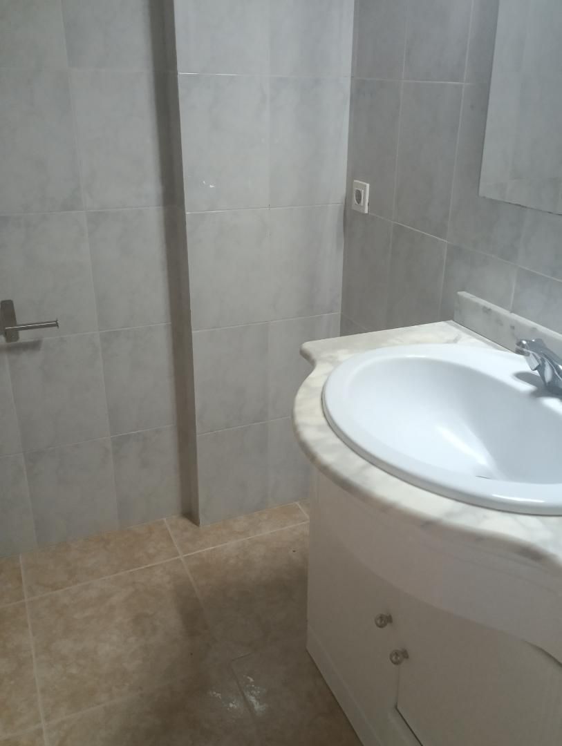 Planta baja en  Calle de la Colegiata 9 - Foto 10