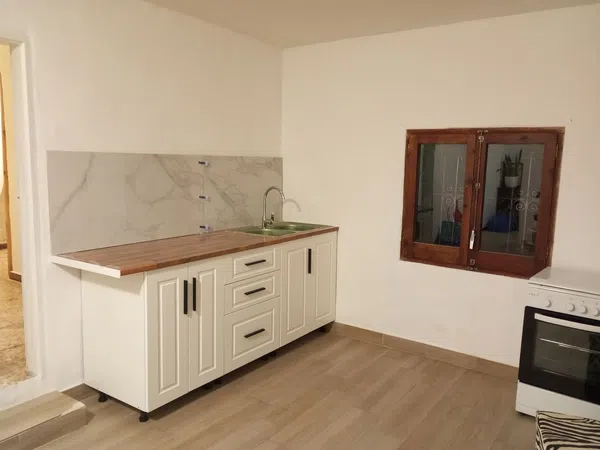 Estudio en Avenida Sardana l'Empordà, 31 - Foto 5