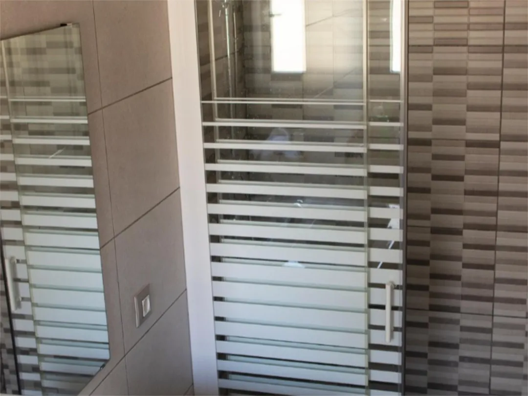 Piso en  Carrer Patronat Obrer 8 - Foto 13