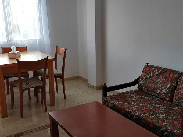Piso en Calle de Bolivia, 115, Delicias - Foto 1
