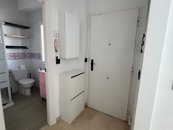 Chalet adosado en Palomares del Río - Foto 4