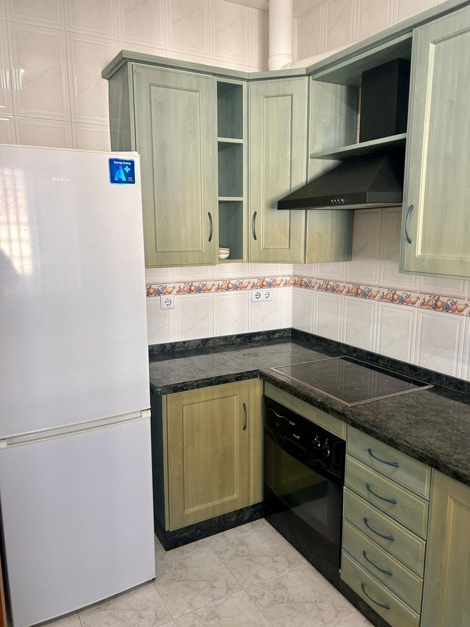 Chalet adosado en Urb. el capricho Barrio Alcolea - Foto 6