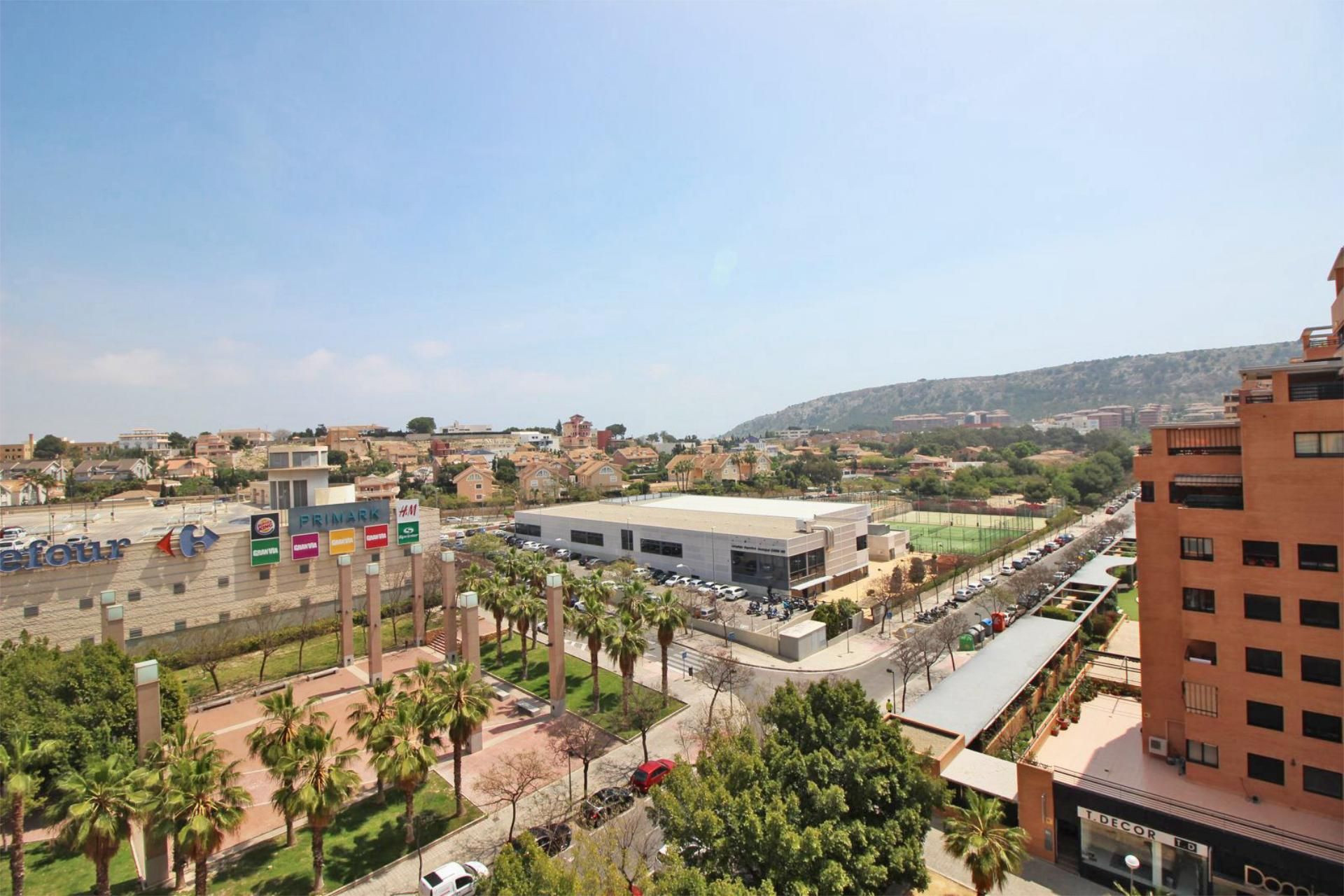 Piso en  Avenida Pintor Xavier Soler 11 - Foto 6