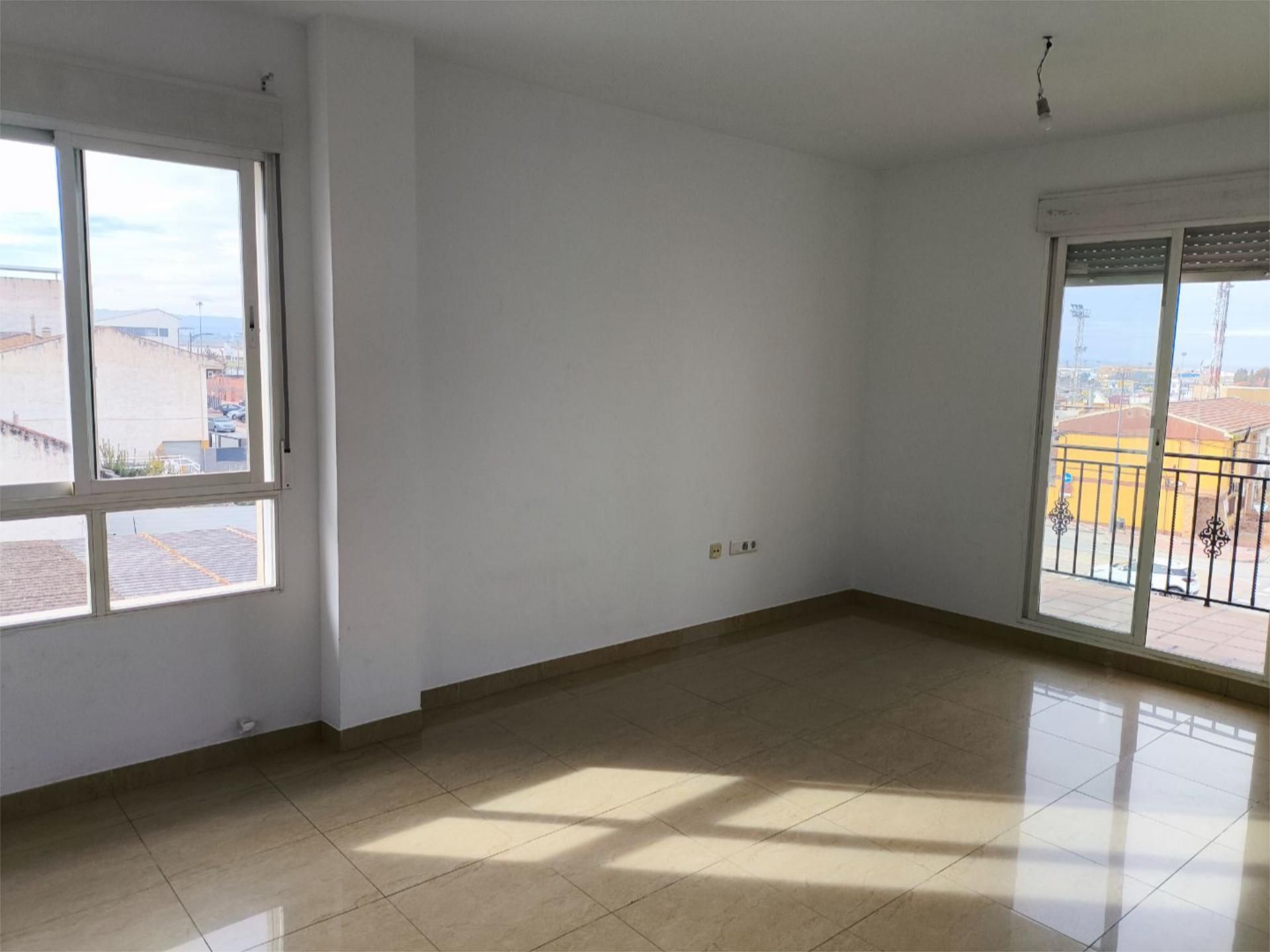 Piso en  Calle Tres Cruces 32 - Foto 8