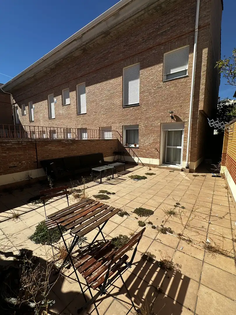 Casa adosada en  La Cruz de Cardeña 13 - Foto 10