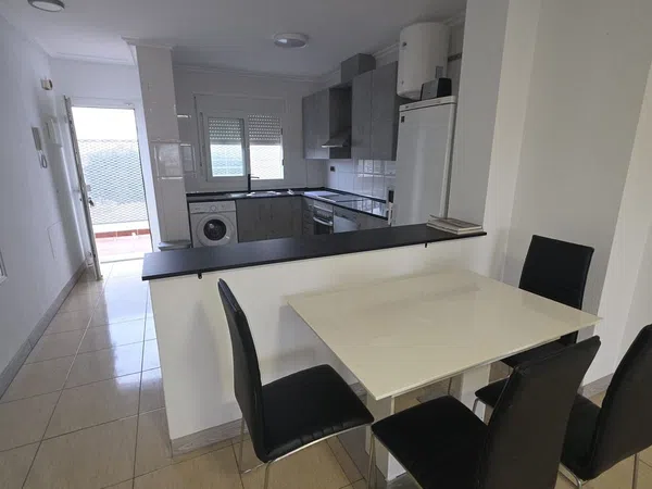 Piso en avenida de los Carros, 81