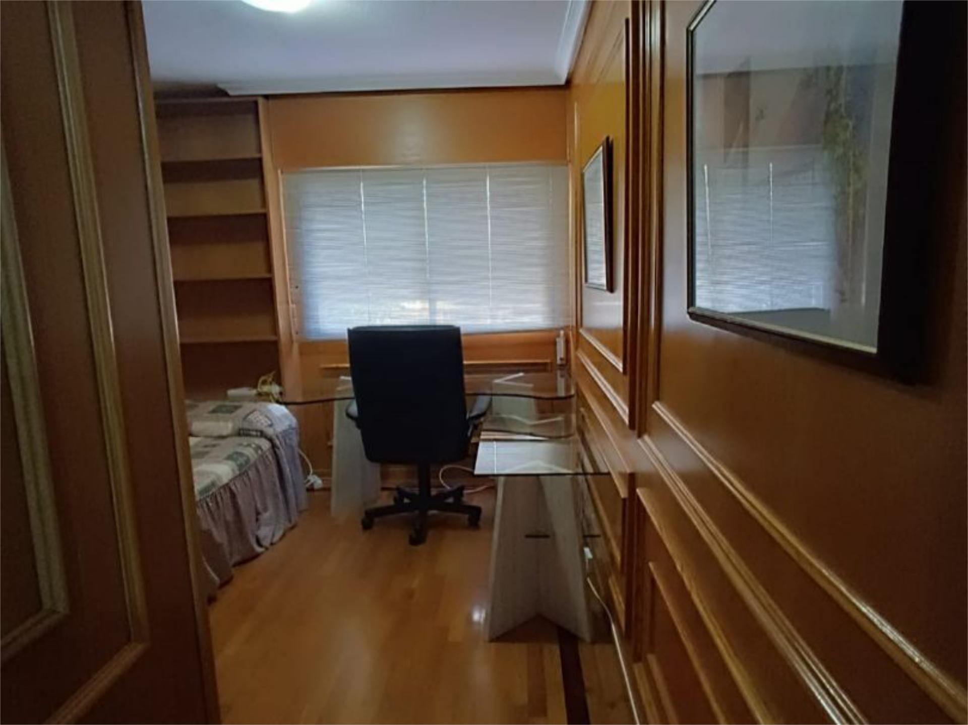 Piso en  Calle Victoria Kent Siano 32 - Foto 14