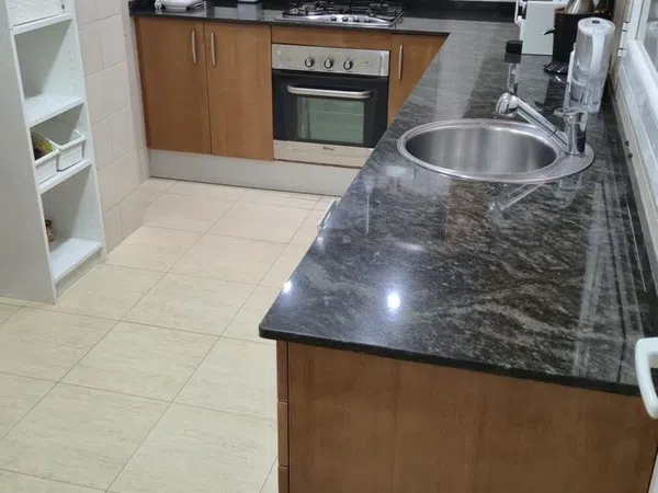 Piso en avenida Sant Esteve, 35 - Foto 10