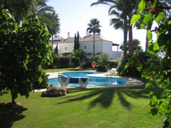Piso en Avenida de Albatros, 6, Bahía de Marbella - Foto 1
