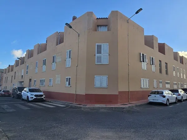 Piso en calle Homero, 31 - Foto 1