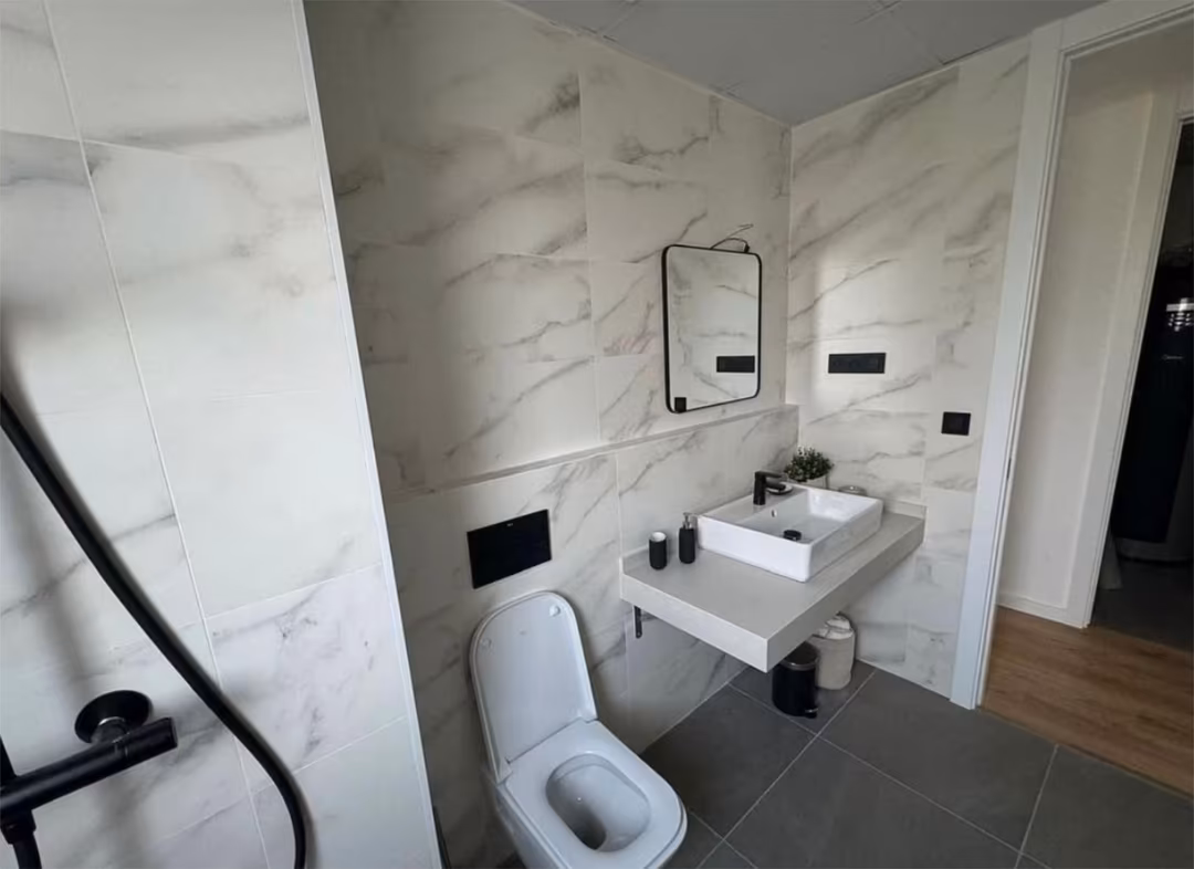 Piso en  Calle Profesor Jesus Marin 2 - Foto 19