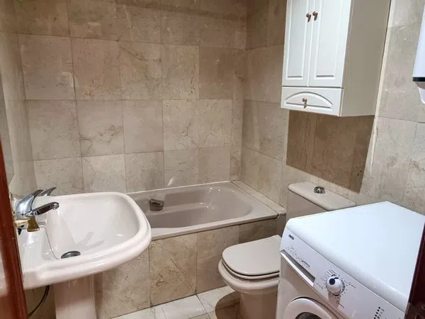 Estudio en calle de Jaime el Conquistador, 13 - Foto 9