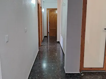 Piso en  Calle Reyes Católicos 1 - Foto 3