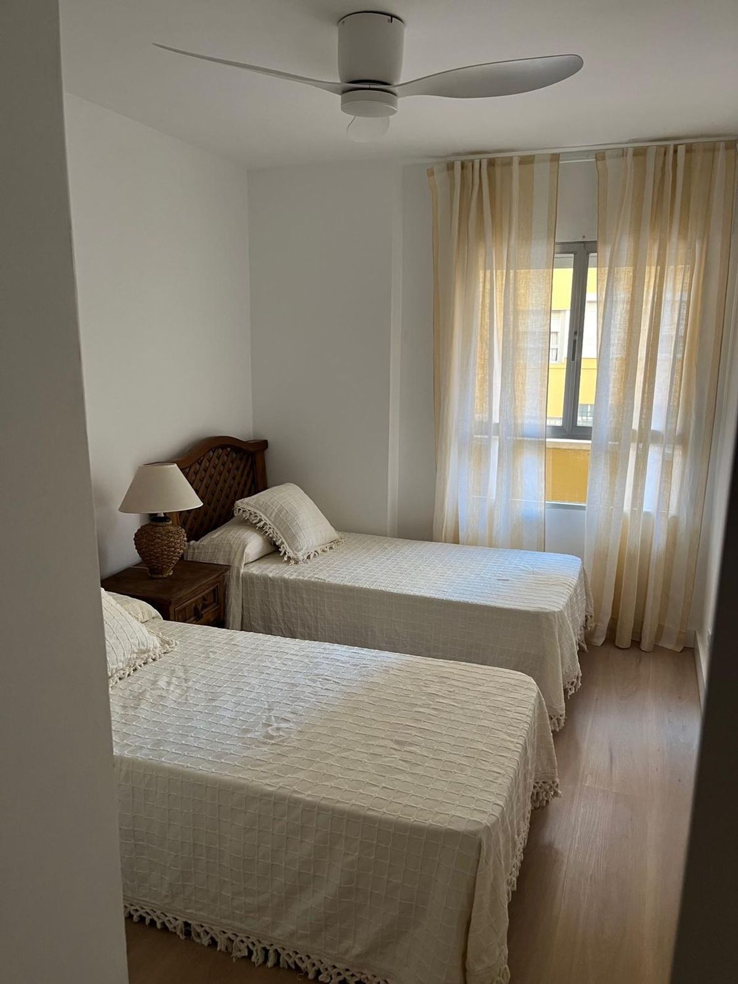 Piso en calle Armengual de la Mota, 37 - Foto 16