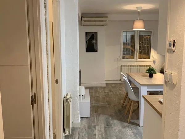 Piso en calle de la Duquesa de Villahermosa, 153 - Foto 2