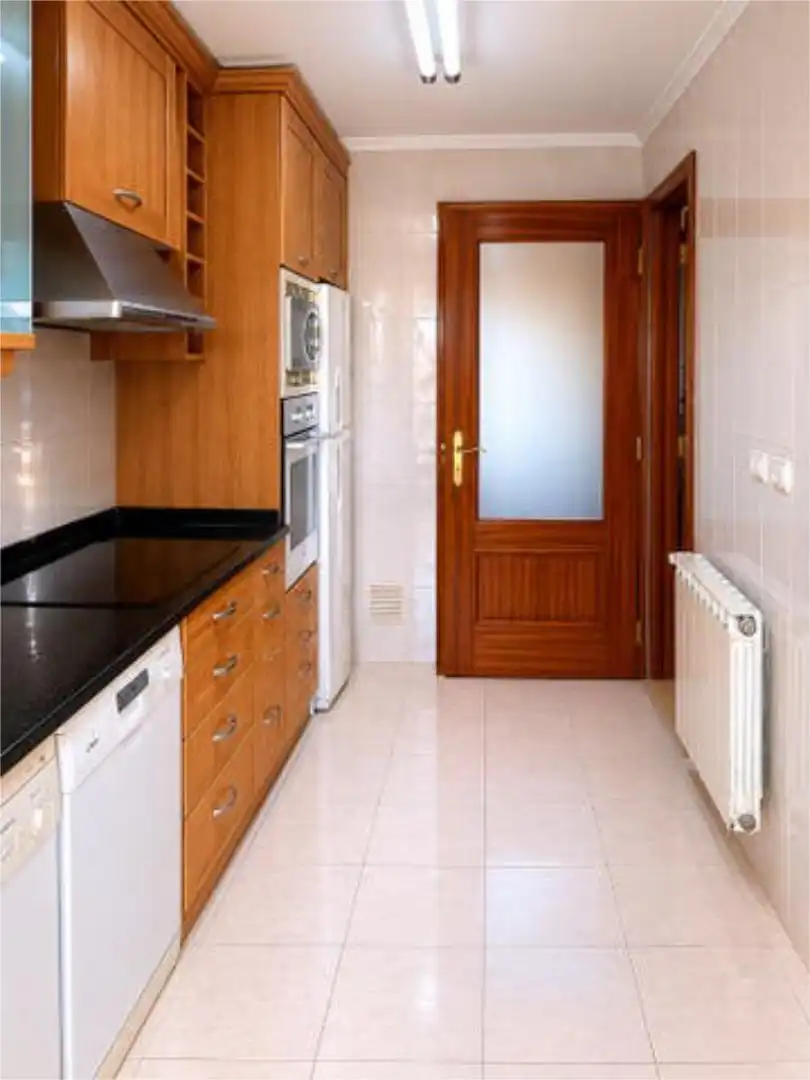 Piso en Valdenoja - Foto 4