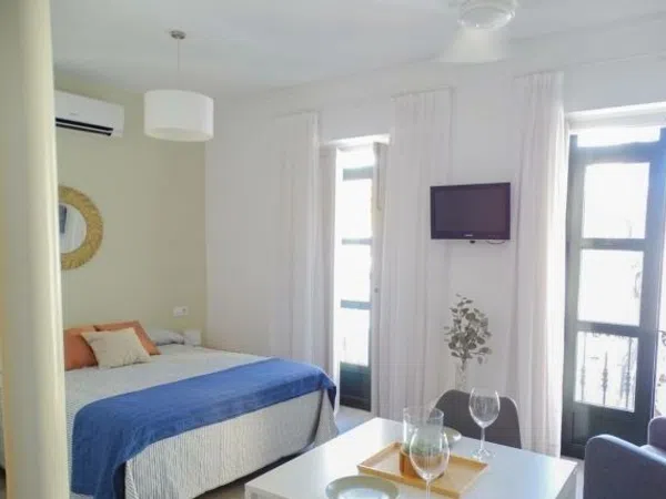 Piso en Calle Álvarez Quintero, 21, Santa Cruz - Alfalfa - Foto 2