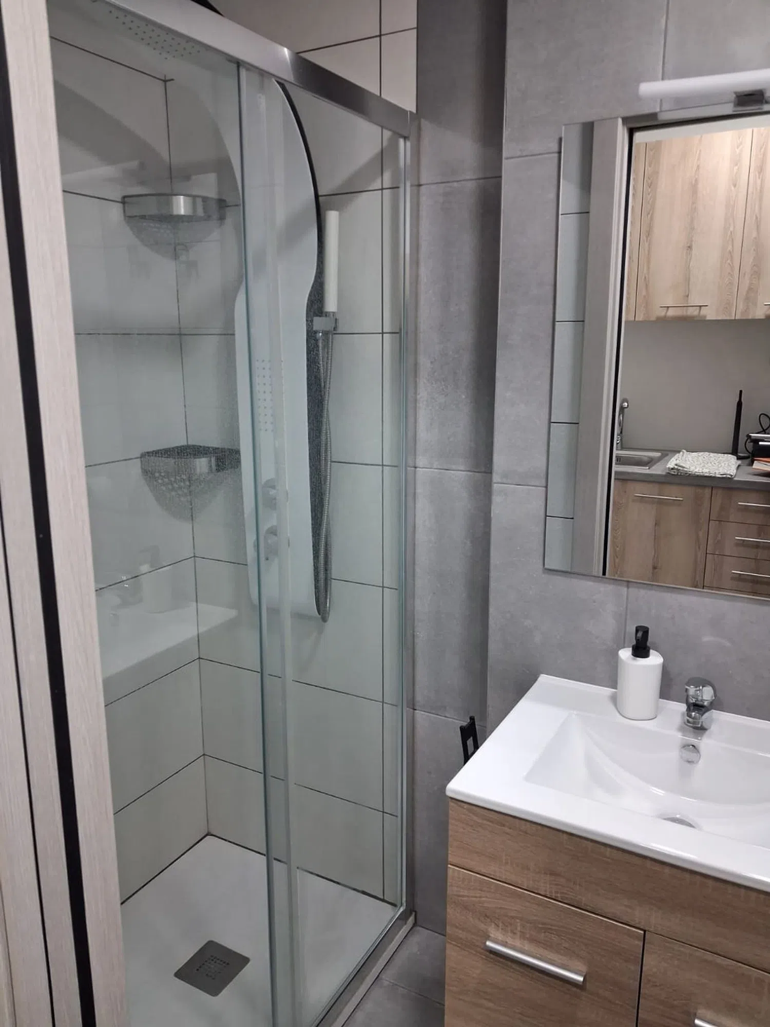 Estudio en Cl. Los Angeles, 6 nmero - Foto 6