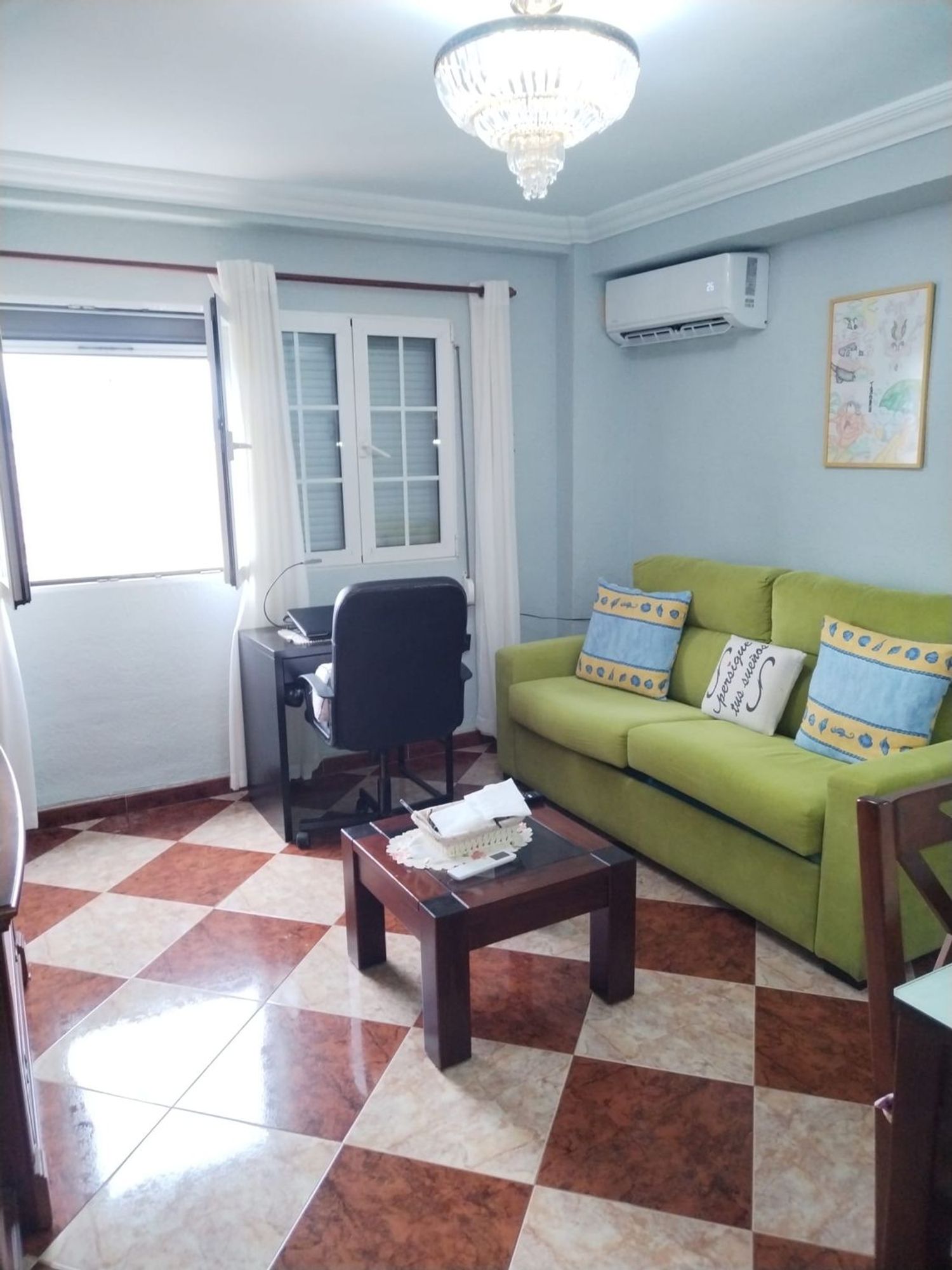 Piso en calle Héroe de Sostoa, 85 - Foto 2