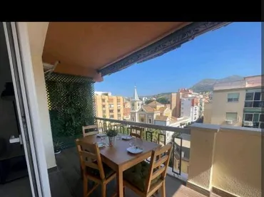Piso en  Avenida Juan Sebastián Elcano 188 - Foto 3