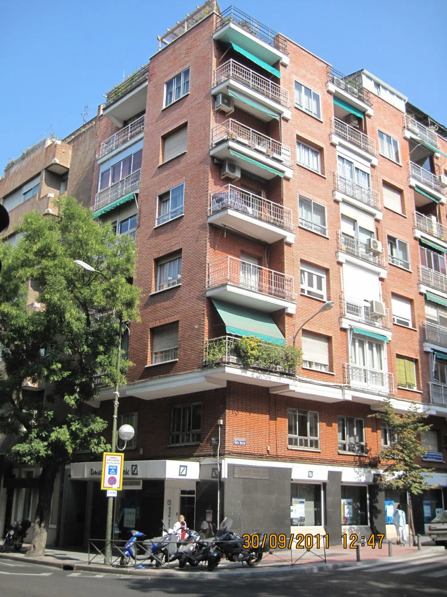 Piso en calle de Ferraz, 64 - Foto 1