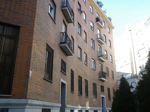 Estudio en calle de Alcántara, 69 - Foto 2