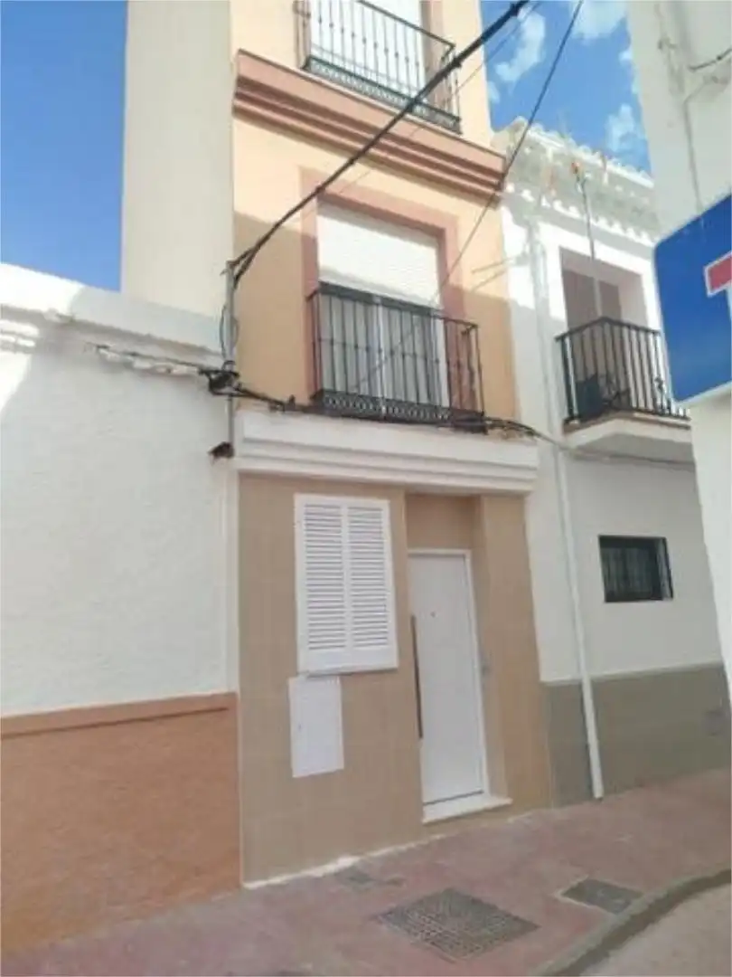Casa adosada en Calahonda - Foto 2
