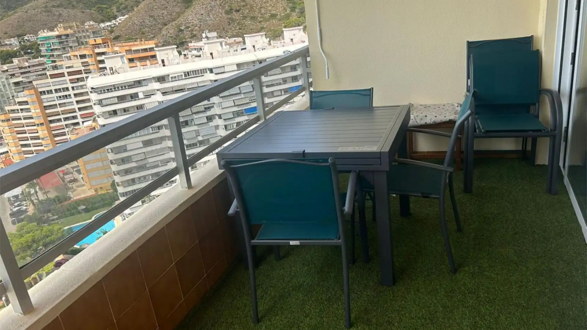 Piso en  Avinguda Joanot Martorell 10 - Foto 3