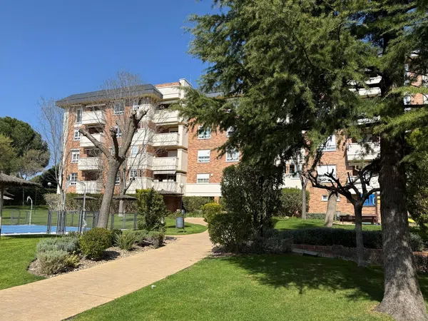 Piso en calle Granja del Conde, 6 - Foto 2