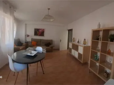 Piso en Ciudad Jardín - Foto 1