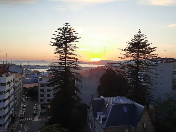 Piso en avenida das Camelias, 104