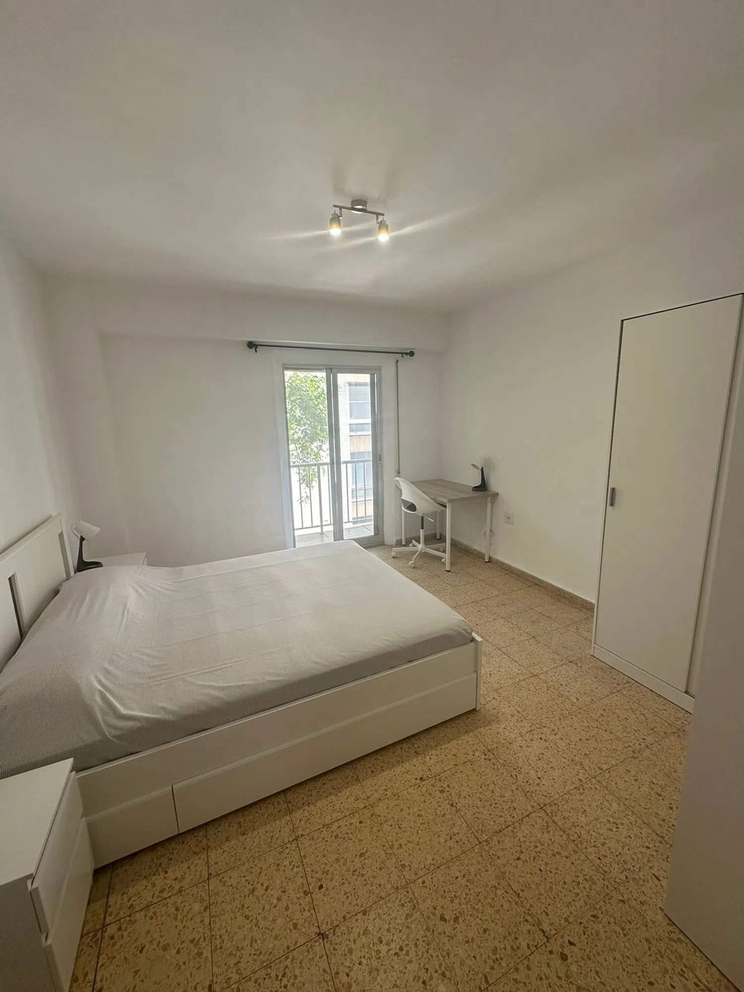 Piso en calle de la Floresta, 19 - Foto 3