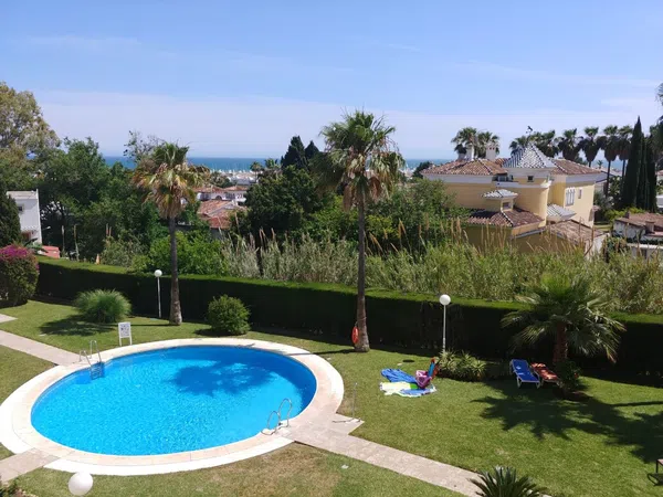 Piso en calle Saltillo, 5 - Foto 1