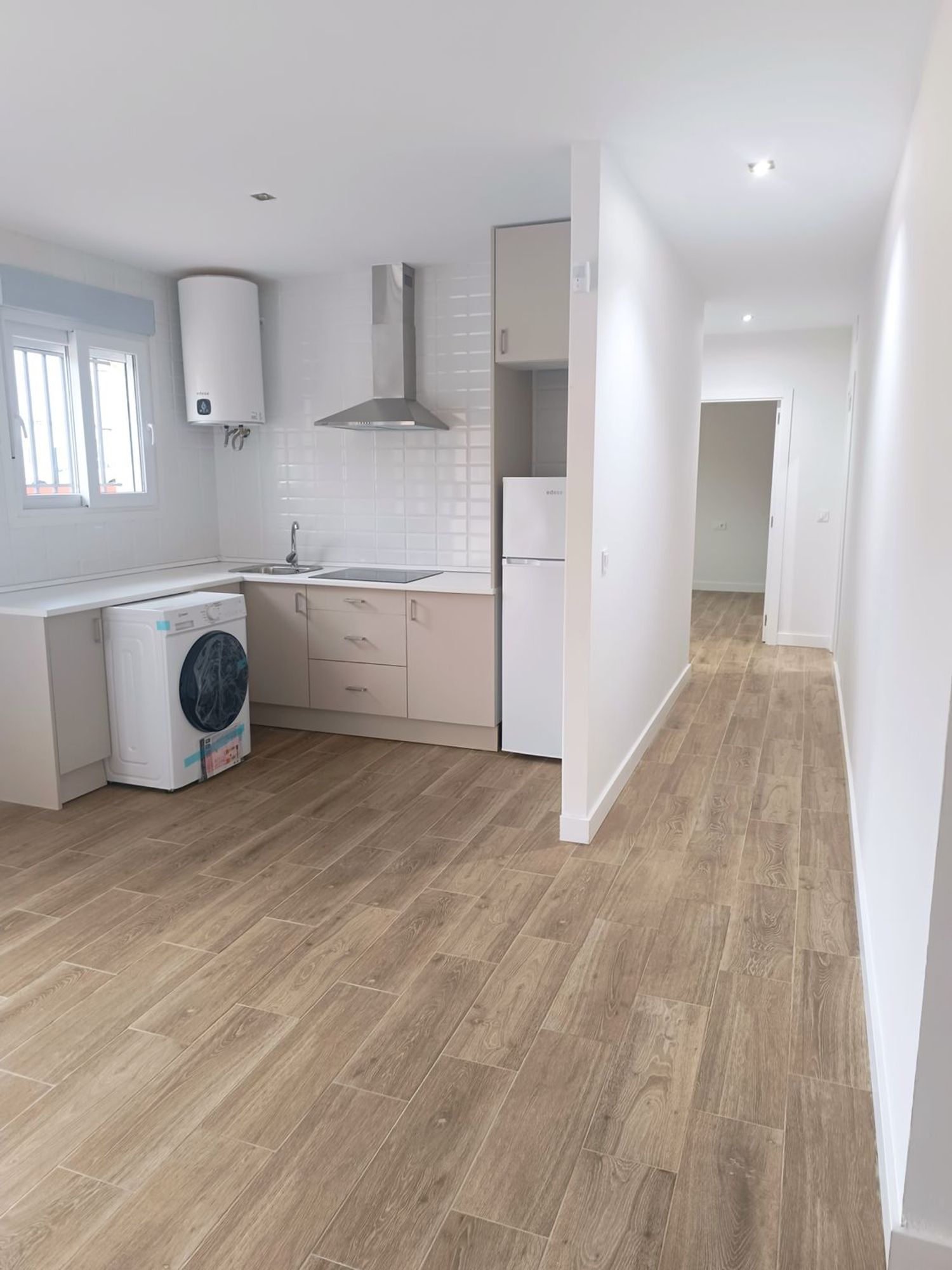 Piso en ウルバニサシオン・ロス・ロサレス通り, 5 - Foto 1