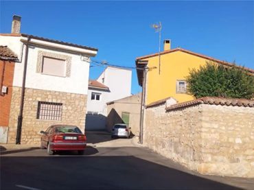 Casa adosada en  Calle San Roque 22 - Foto 4
