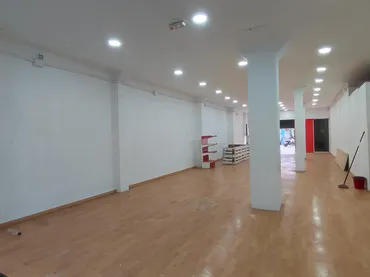 Local comercial en Sabadell - Foto 8