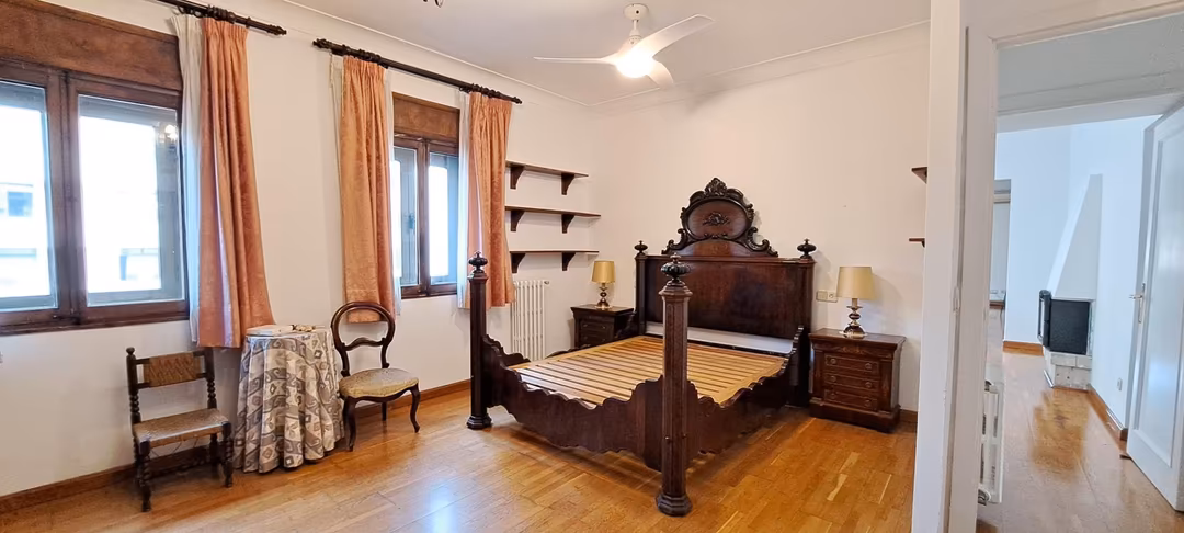 Piso en  Carrer del Marquès de la Sènia 33 - Foto 11