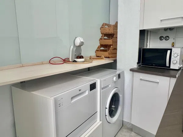 Piso en Calle Conde de Barajas, 28, Plaza de la Gavidia-San Lorenzo - Foto 4